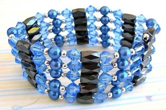 Beaded jewelry supplier wholesale blue crystal beaded magnetic wrap arounds magnetic hematite jewelry 